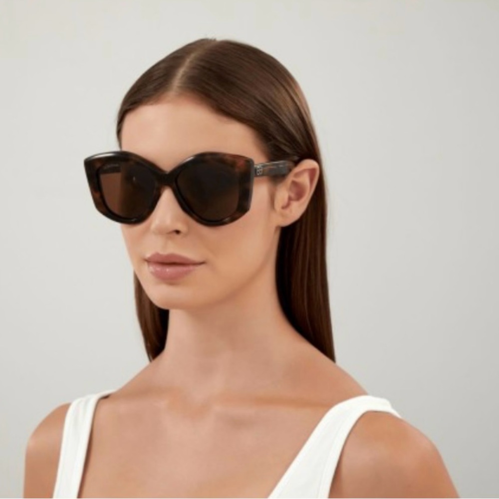 Balenciaga authentic sunglasses - Picture 9 of 9